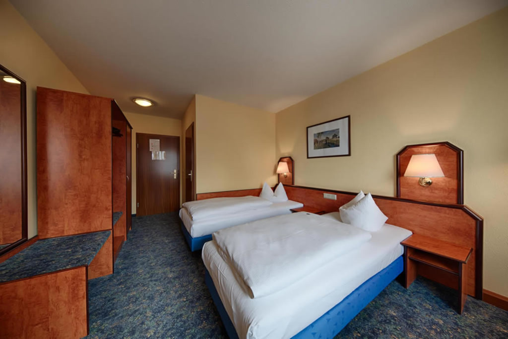 Classic-Zimmer_Bruchtal- Moria_Slider4